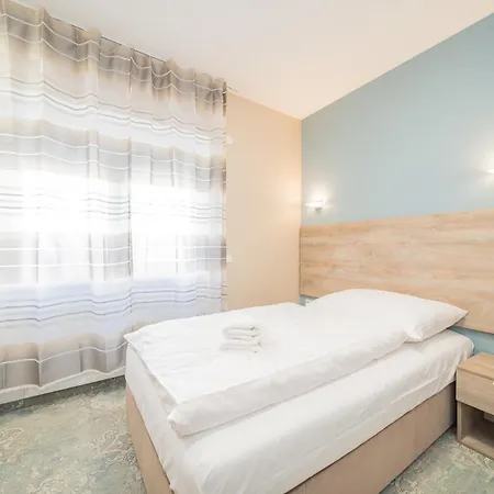 Apart Otel Rabie 3*